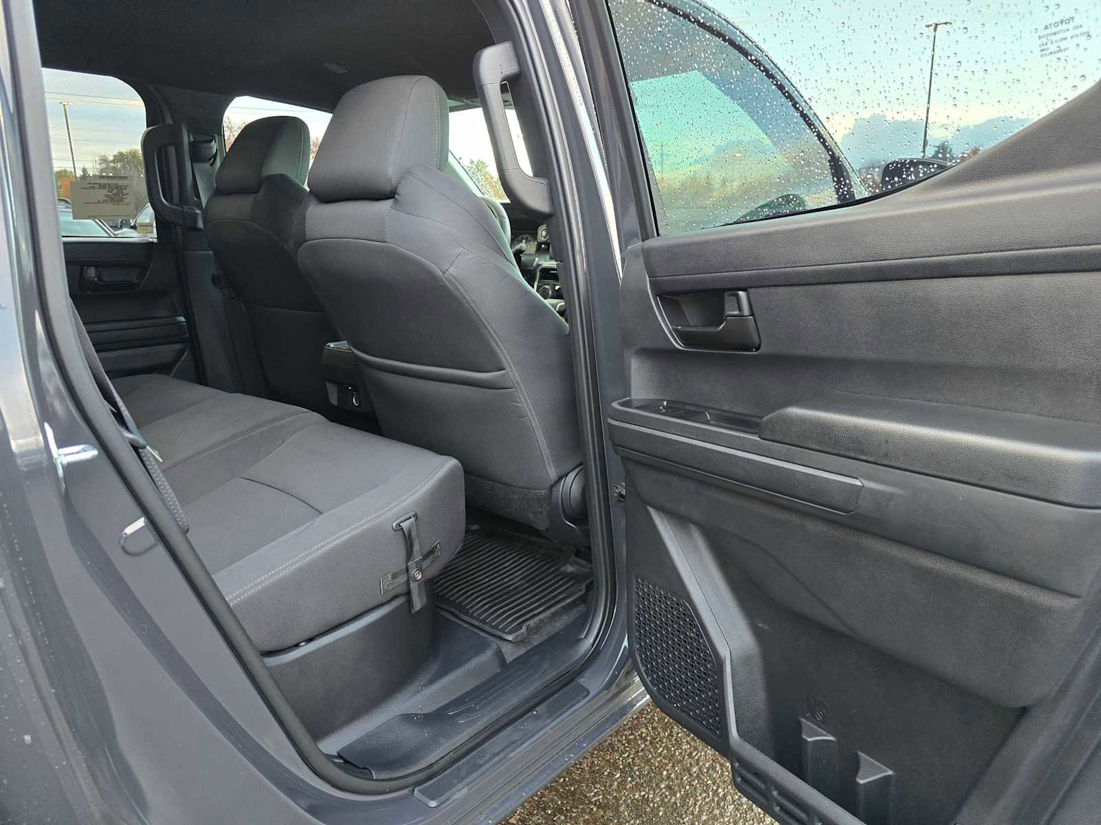 Certified 2025 Toyota Tacoma SR5 image 15