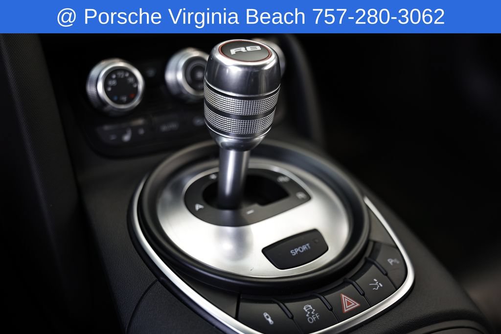 Used 2011 Audi R8 V10 AWD/4WD image 43