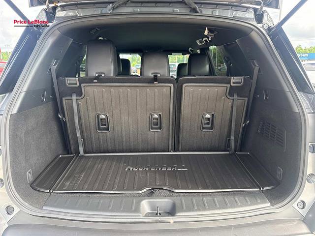 Used 2023 Nissan Pathfinder Rock Creek AWD/4WD image 8