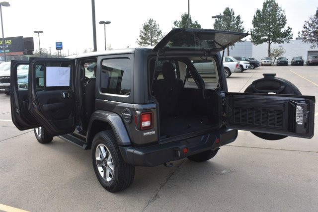 Used 2020 Jeep Wrangler Unlimited Sahara image 15