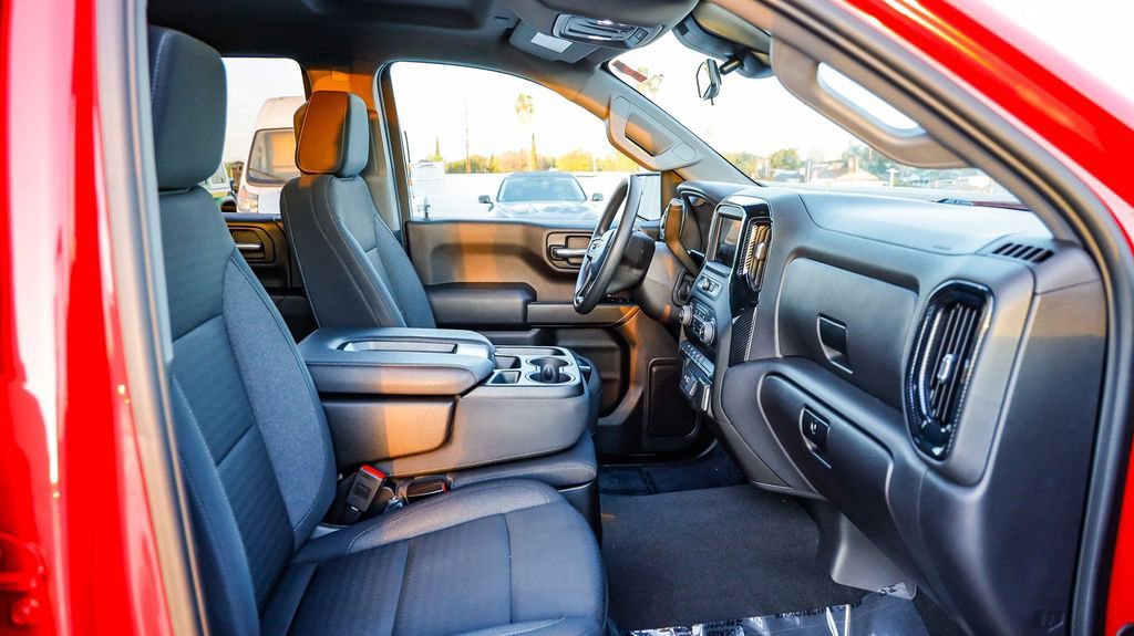 Used 2024 Chevrolet Silverado 1500 Custom w/ LPO, Dark Essentials Package image 20