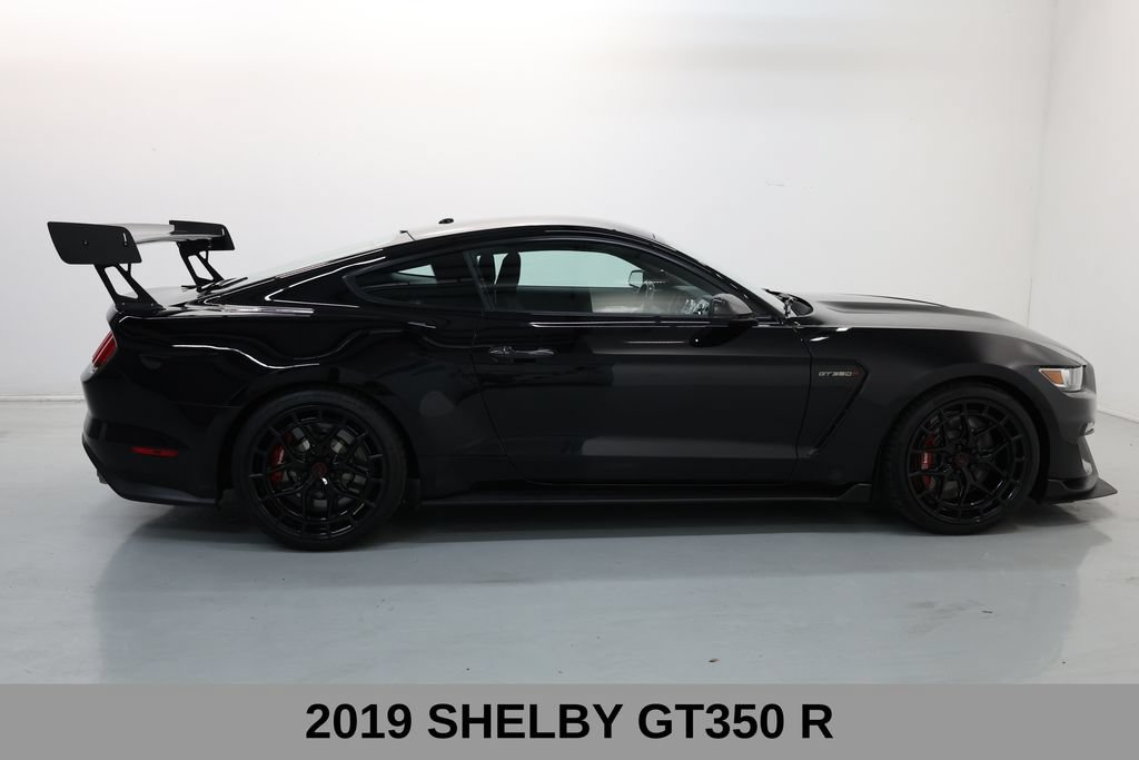 Used 2019 Ford Mustang Shelby GT350R w/ GT350R Equipment Group 920A RWD image 4