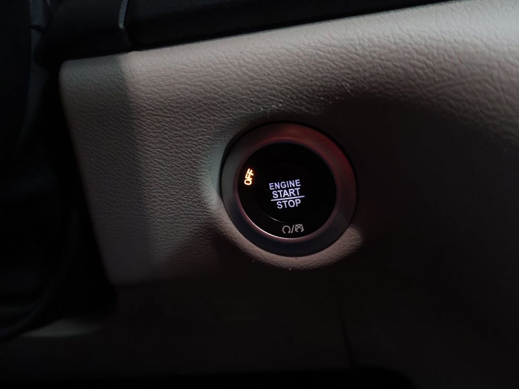 Used 2023 Chrysler Voyager LX FWD image 34
