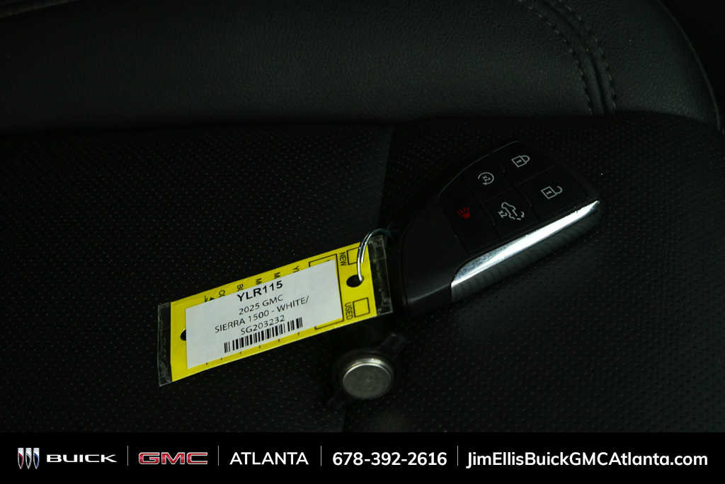 Used 2025 GMC Sierra 1500 SLT image 35