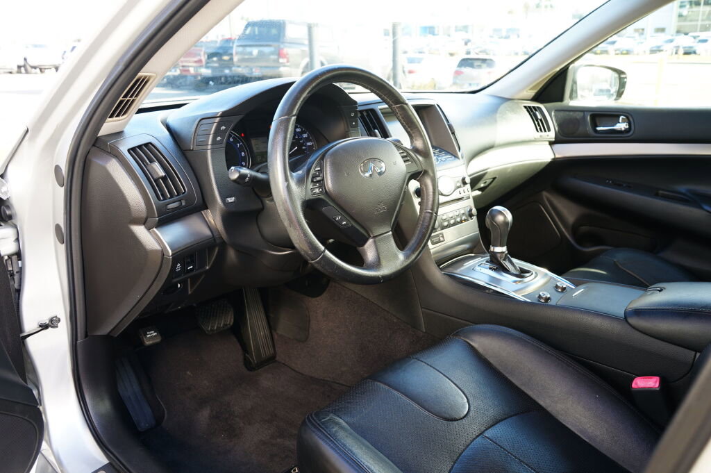 Used 2012 INFINITI G25 Journey image 11