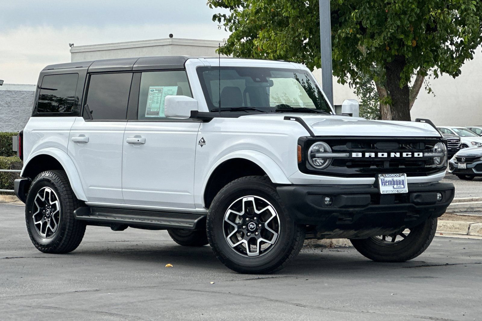 Used 2025 Ford Bronco Outer Banks AWD/4WD video 2