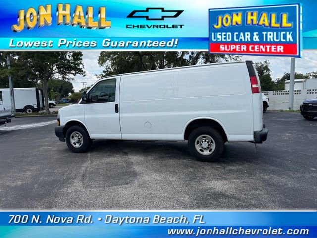 Used 2018 Chevrolet Express 2500 w/ Driver Convenience Package RWD image 6