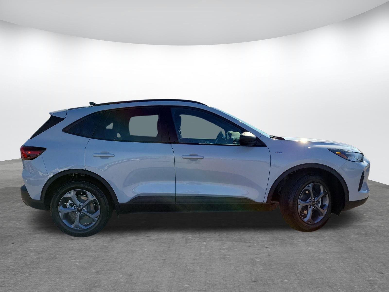 New 2026 Ford Escape ST-Line w/ Tech Pack #1 image 4