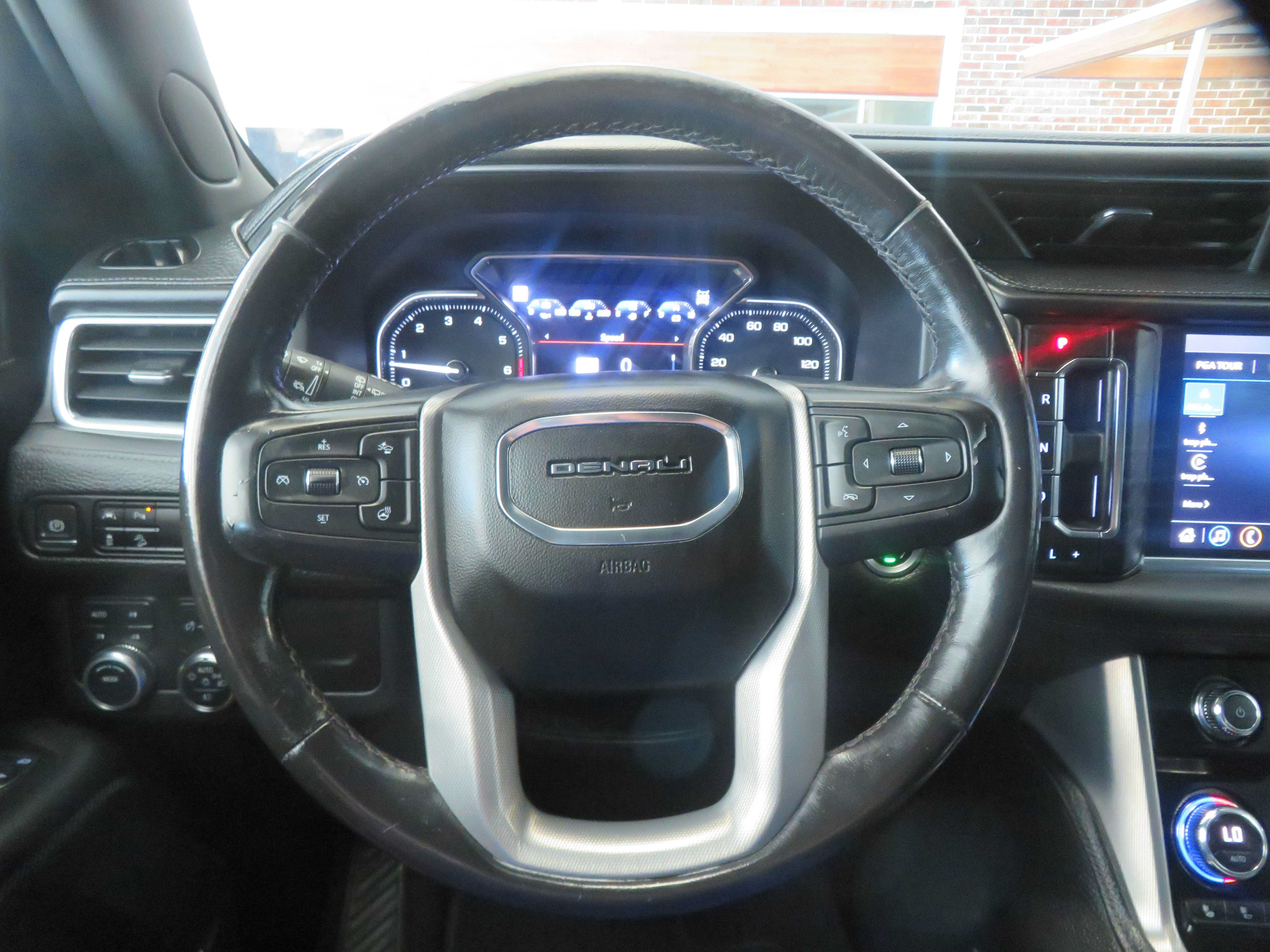 Used 2021 GMC Yukon Denali AWD/4WD image 34