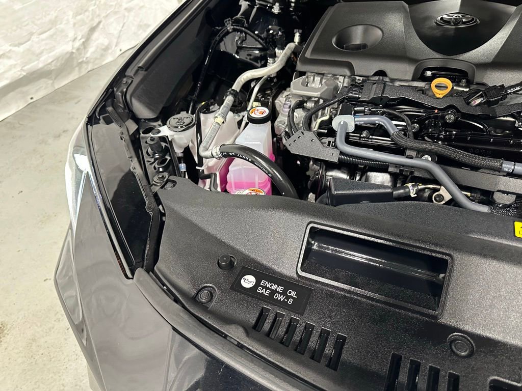 Used 2025 Toyota Camry SE image 63