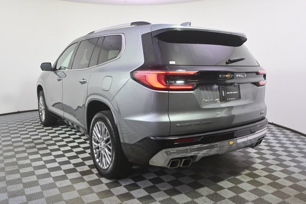Used 2024 GMC Acadia Denali w/ LPO, Floor Liner Package AWD/4WD image 4
