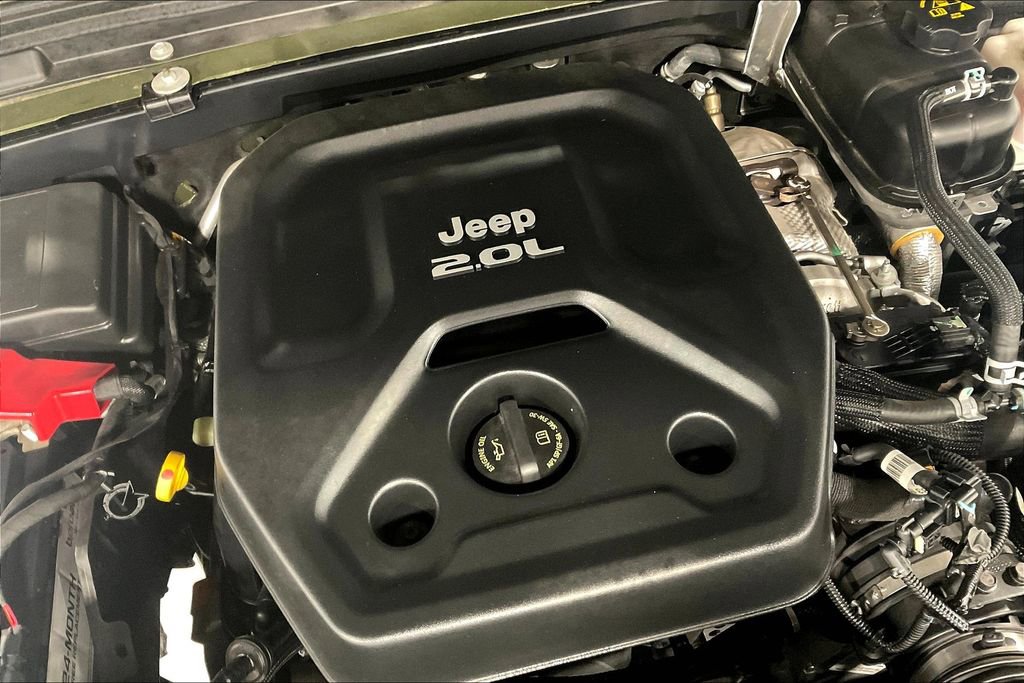 Used 2021 Jeep Wrangler Unlimited Sahara w/ Safety Group image 39