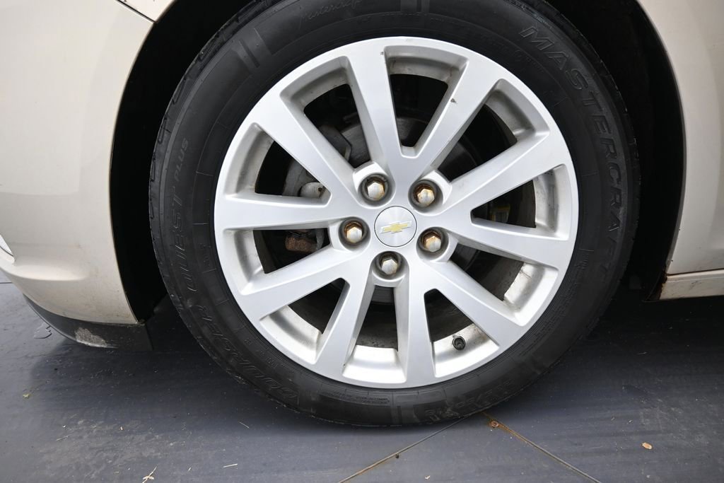 Used 2014 Chevrolet Malibu LT FWD image 30