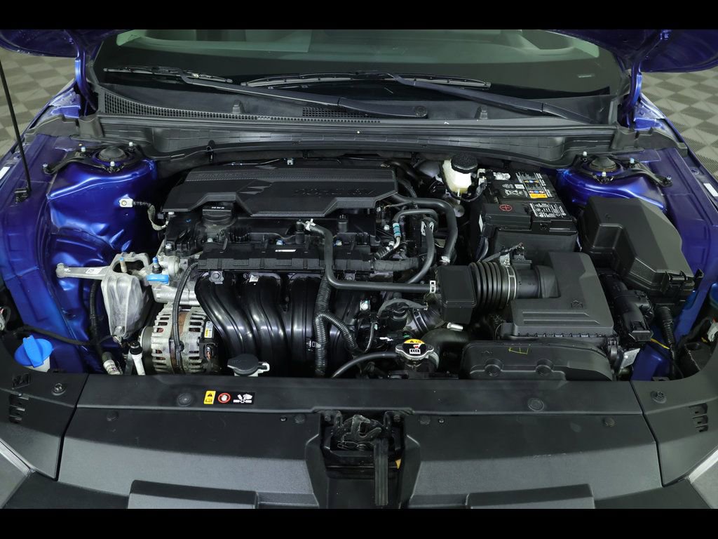 Used 2025 Kia K4 LXS image 17