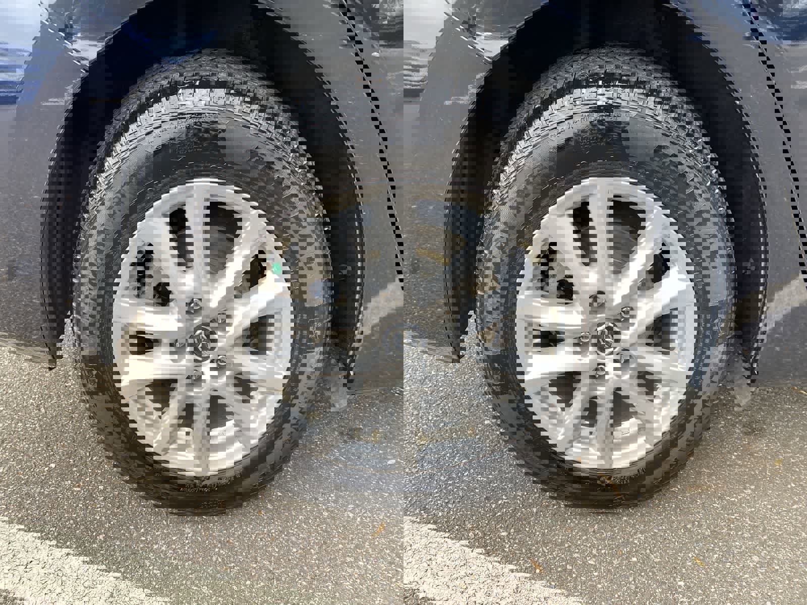 Used 2016 MAZDA MAZDA3 i Sport w/ Preferred Equipment Package image 19