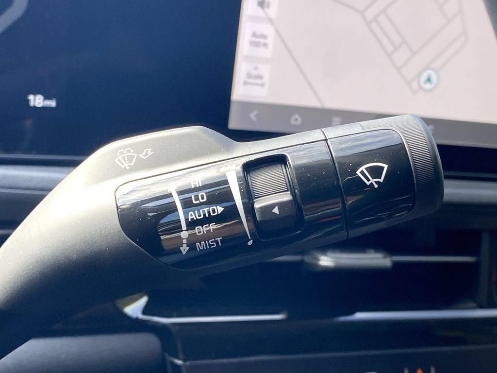 New 2025 Kia EV6 Light AWD/4WD image 34
