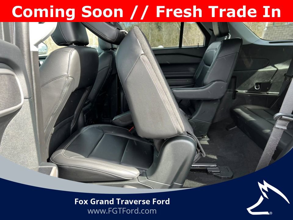 Certified 2023 Ford Explorer XLT w/ Equipment Group 202A image 5