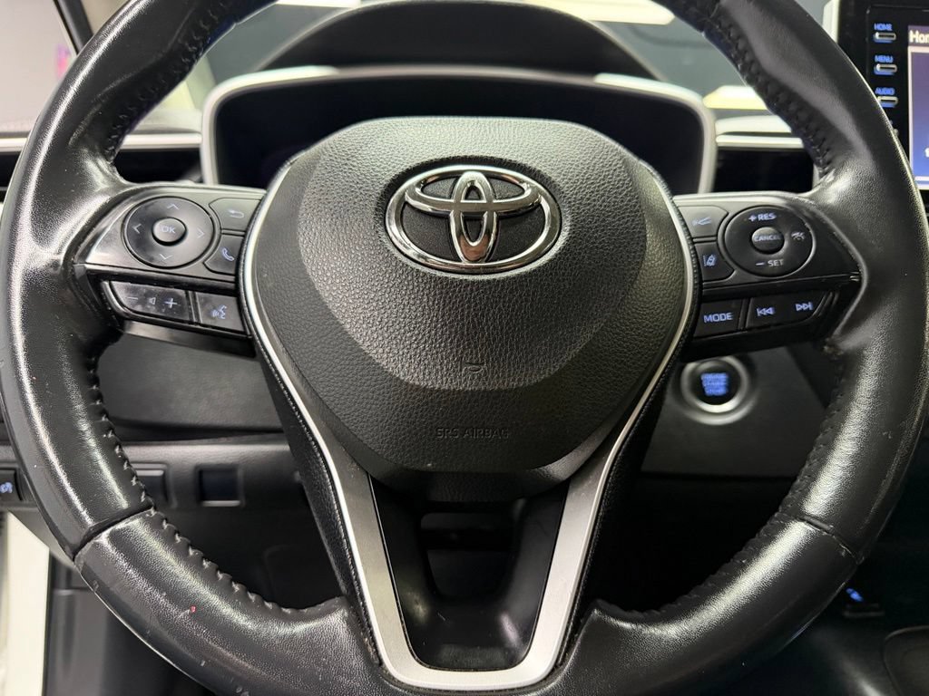 Used 2020 Toyota Corolla XLE w/ Carpet Mat Package (TMS) FWD image 22