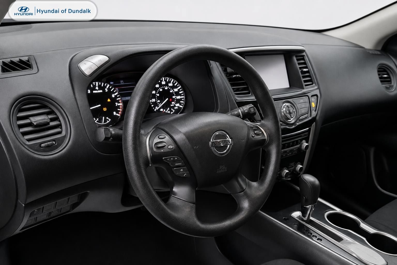 Used 2019 Nissan Pathfinder S FWD image 8