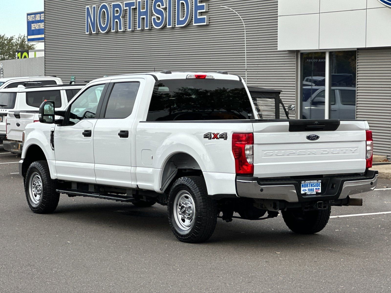 Used 2022 Ford F250 XL w/ Power Equipment Group image 4