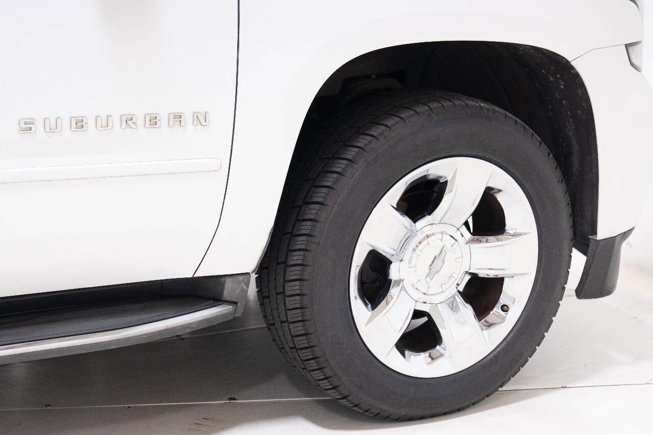 Used 2015 Chevrolet Suburban LTZ image 80