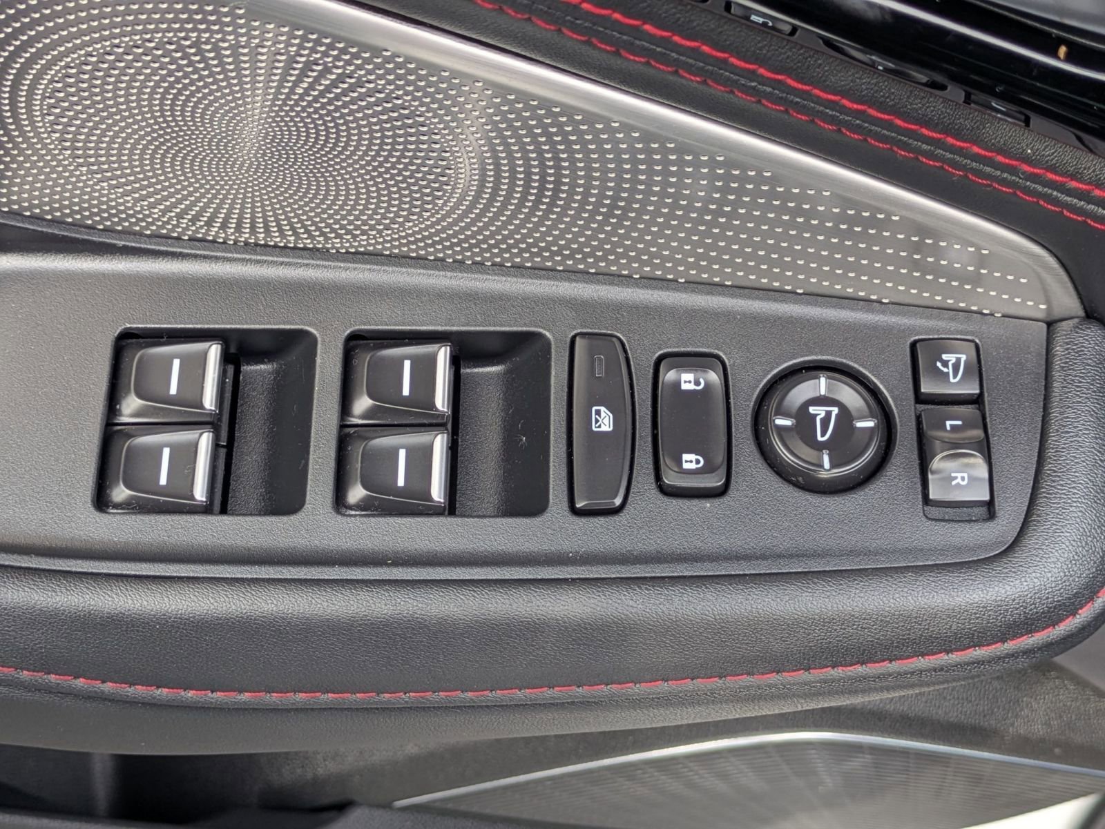 Used 2024 Acura MDX Type S image 25