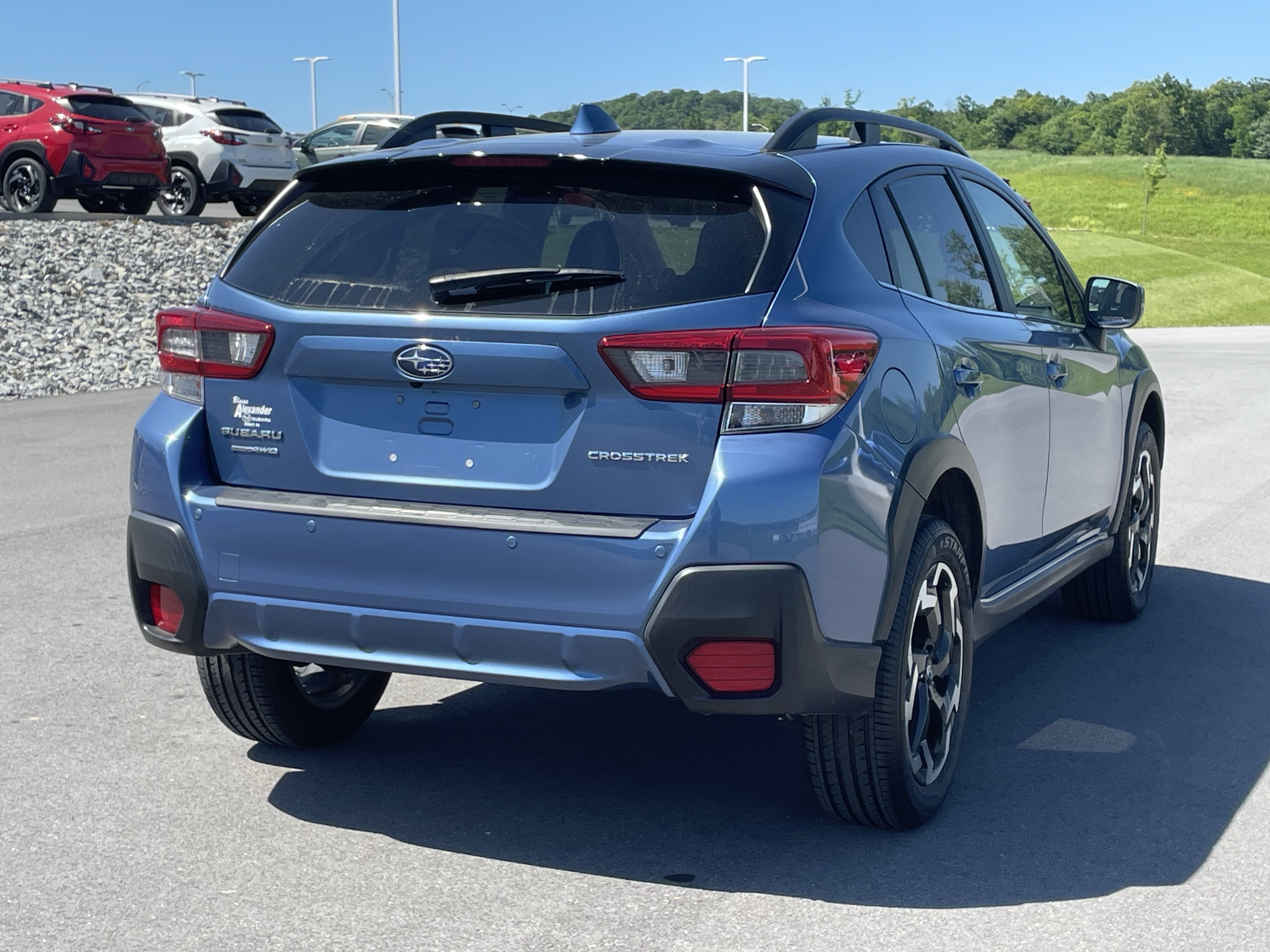 Used 2023 Subaru Crosstrek 2.5i Limited AWD/4WD image 3