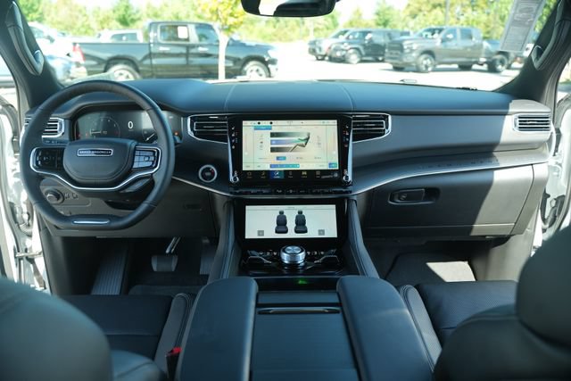 New 2026 Jeep Grand Wagoneer Summit AWD/4WD image 26