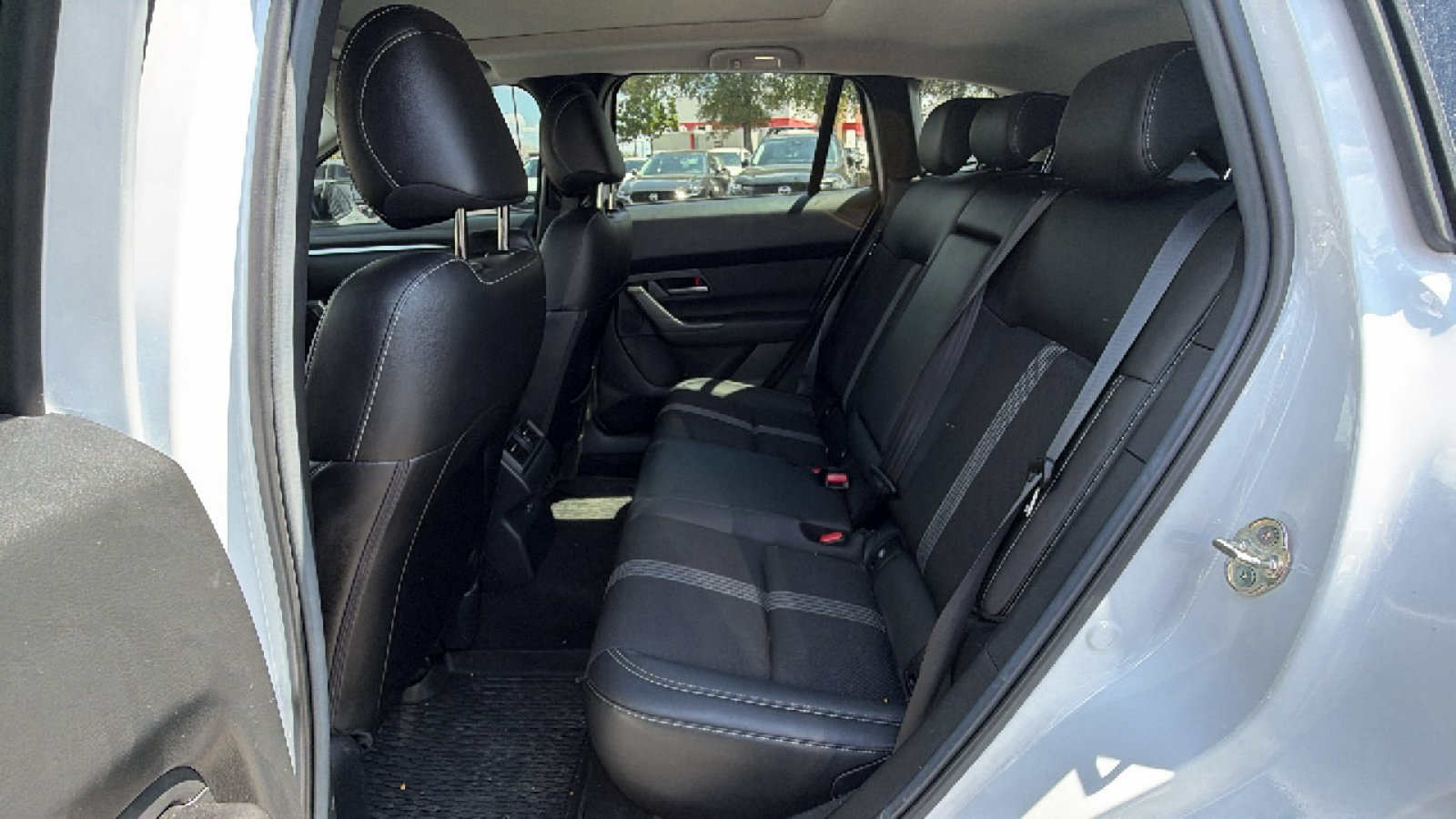Used 2025 MAZDA CX-50 AWD 2.5 S w/ Weather Package image 21