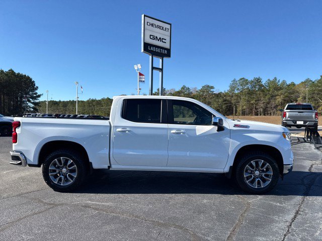 New 2026 Chevrolet Silverado 1500 LT image 2
