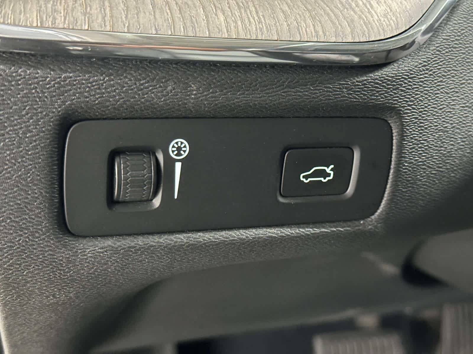 Used 2019 Volvo XC60 T6 Inscription AWD/4WD image 20