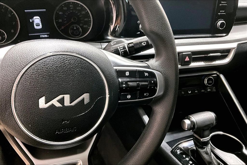 Used 2022 Kia K5 LXS FWD image 18