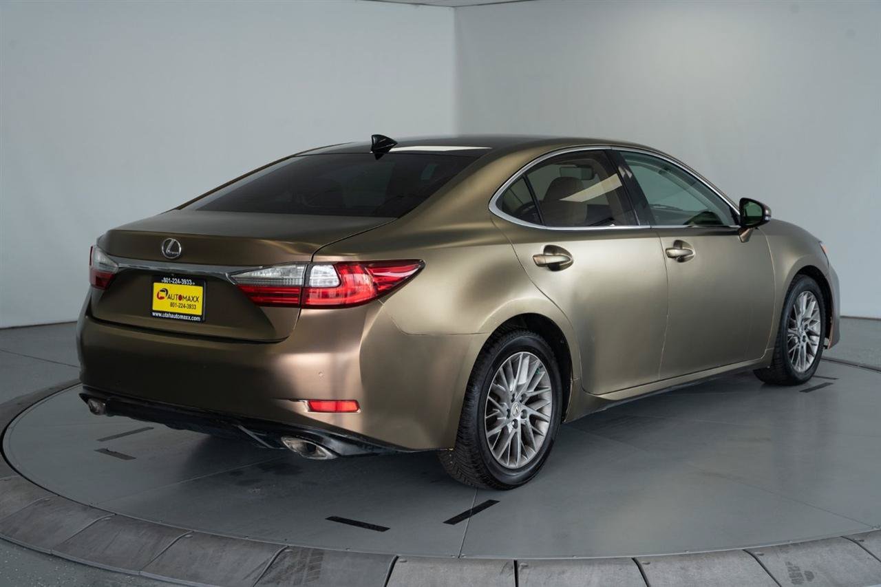 Used 2017 Lexus ES 350 w/ Navigation System Package FWD image 7