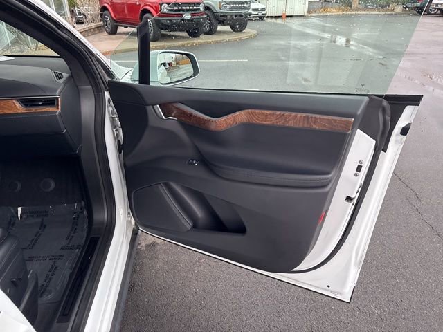 Used 2020 Tesla Model X Long Range image 30