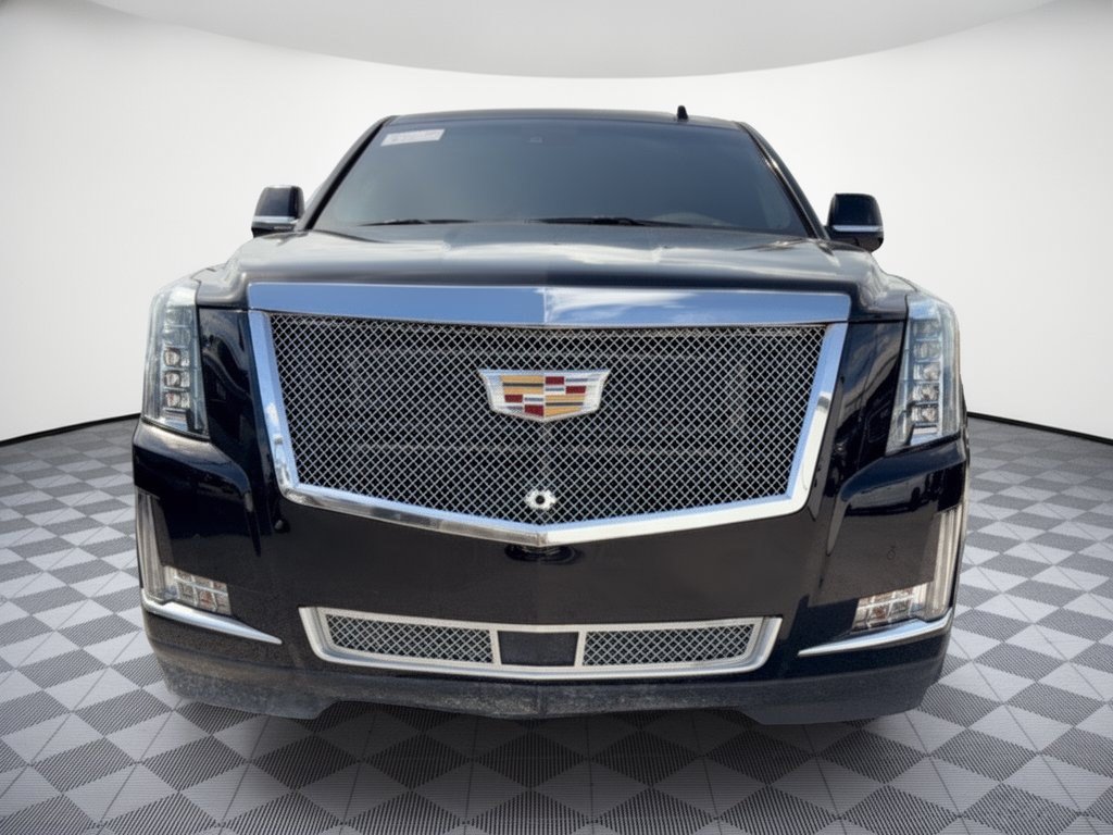 Used 2018 Cadillac Escalade ESV Platinum AWD/4WD image 6
