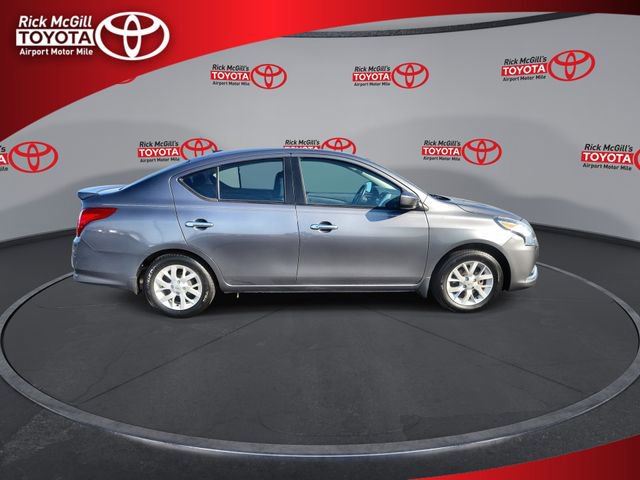 Used 2019 Nissan Versa SV w/ SV Special Edition Package FWD image 9