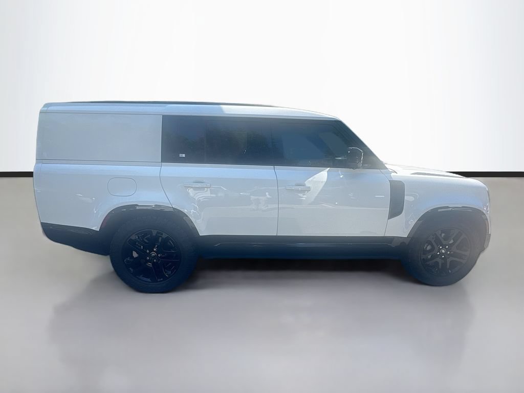 Used 2024 Land Rover Defender 130 Outbound AWD/4WD image 4