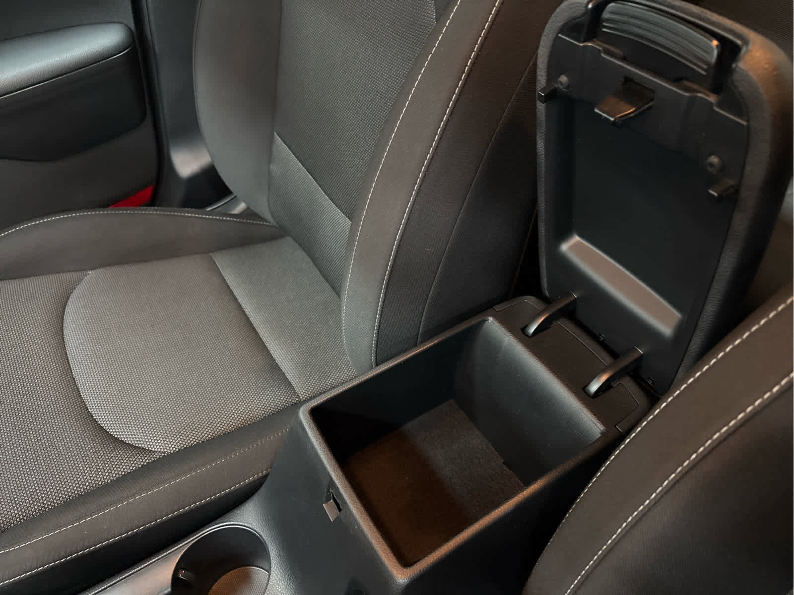 Used 2024 Kia Forte LXS image 34