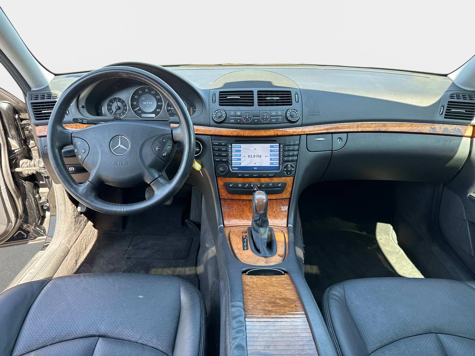 Used 2006 Mercedes-Benz E 350 Sedan image 16