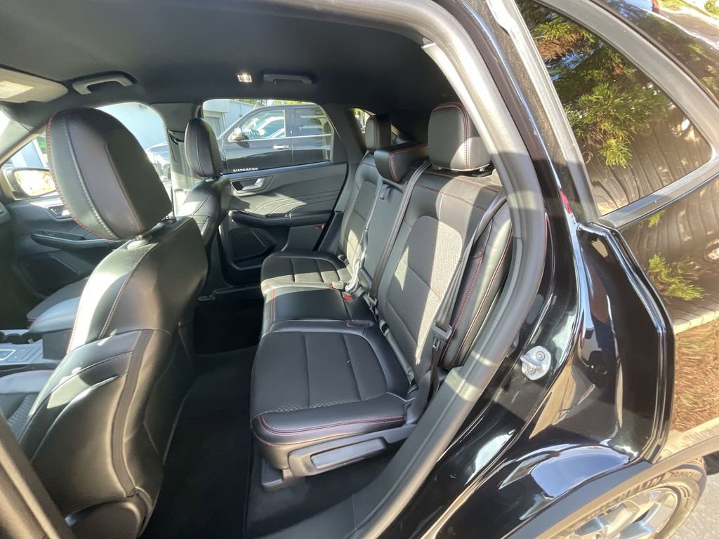 Used 2025 Ford Escape ST-Line FWD image 25