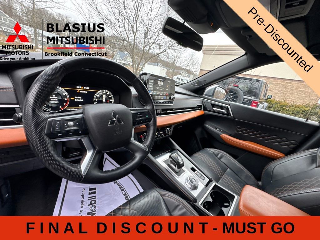 Used 2022 Mitsubishi Outlander SEL FWD image 11
