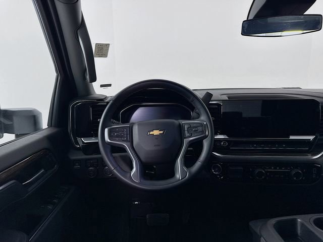 Used 2025 Chevrolet Silverado 2500 LT w/ Convenience Package image 23