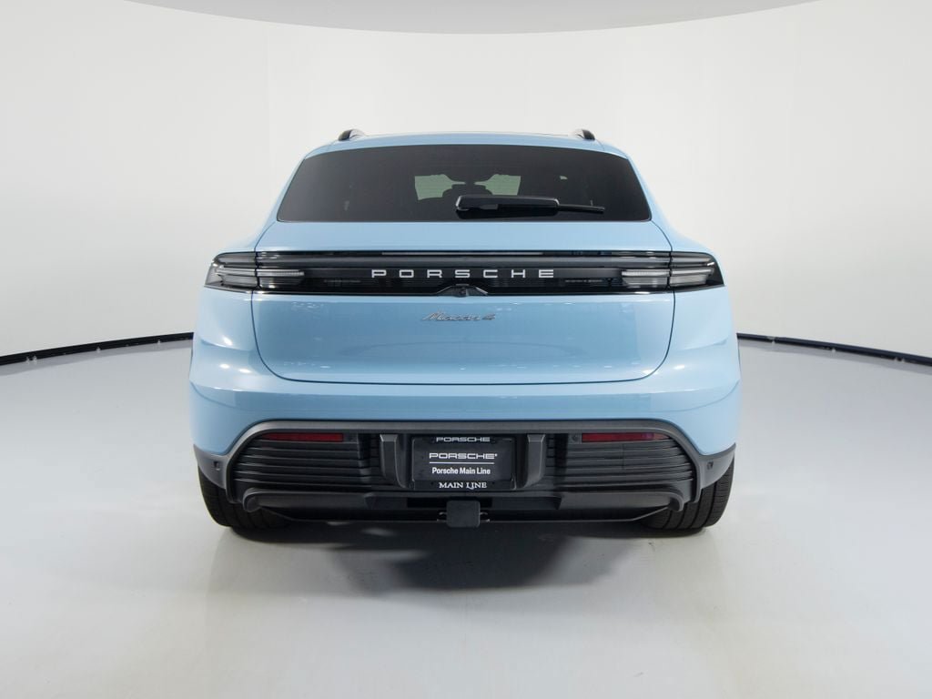 New 2026 Porsche Macan 4 Electric AWD/4WD image 9