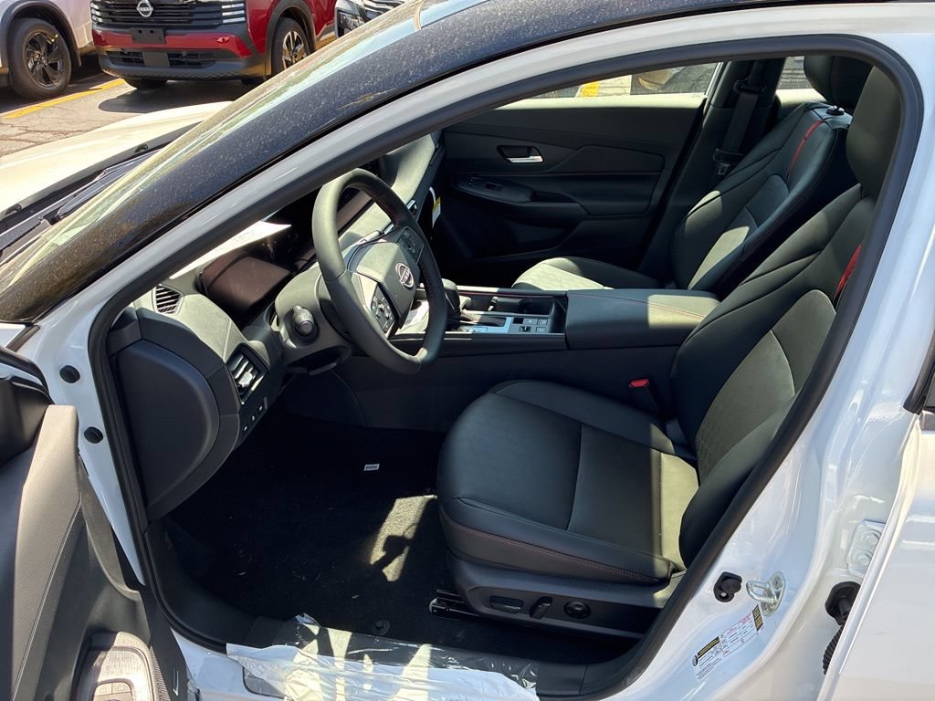 New 2026 Nissan Sentra SR w/ SR Premium Package FWD image 23