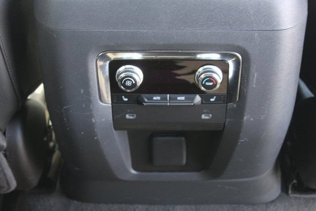Used 2022 GMC Yukon Denali AWD/4WD image 22