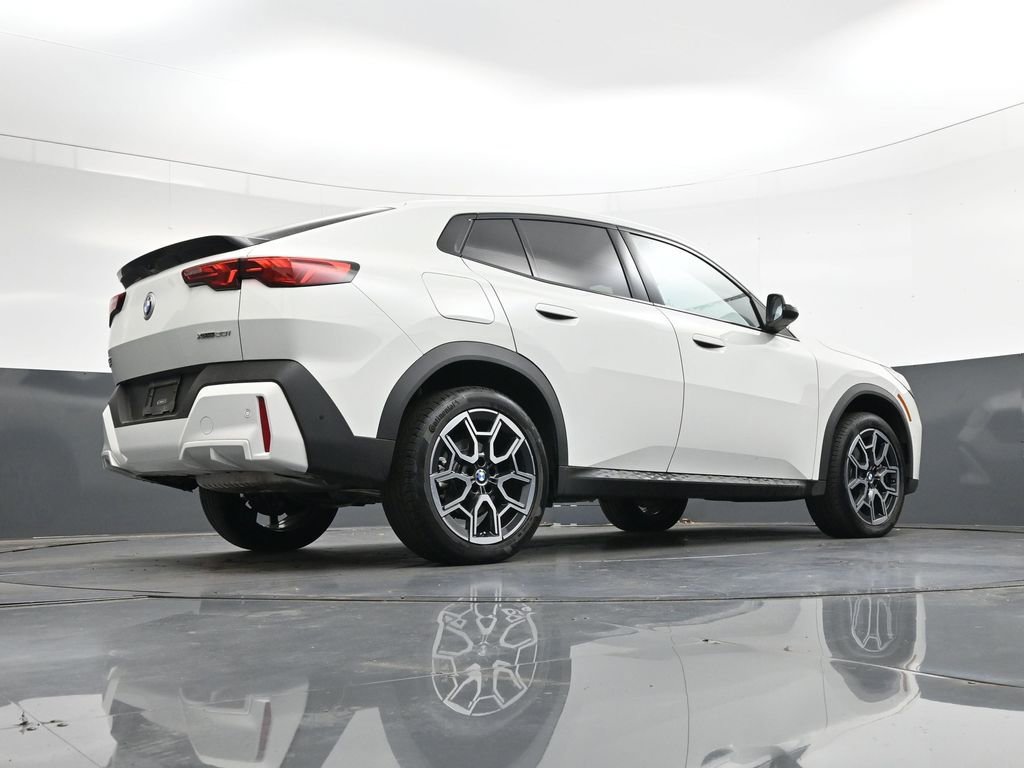 Used 2025 BMW X2 xDrive28i image 29