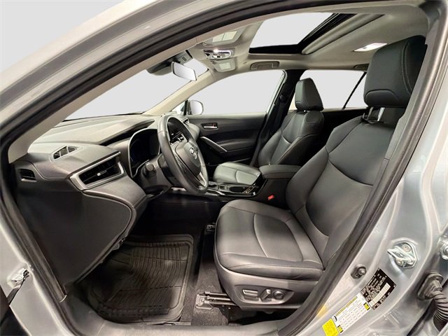 Certified 2023 Toyota Corolla Cross XLE w/ Convenience Package image 17