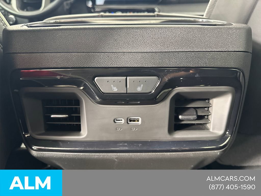 Used 2024 GMC Sierra 2500 AT4X image 26
