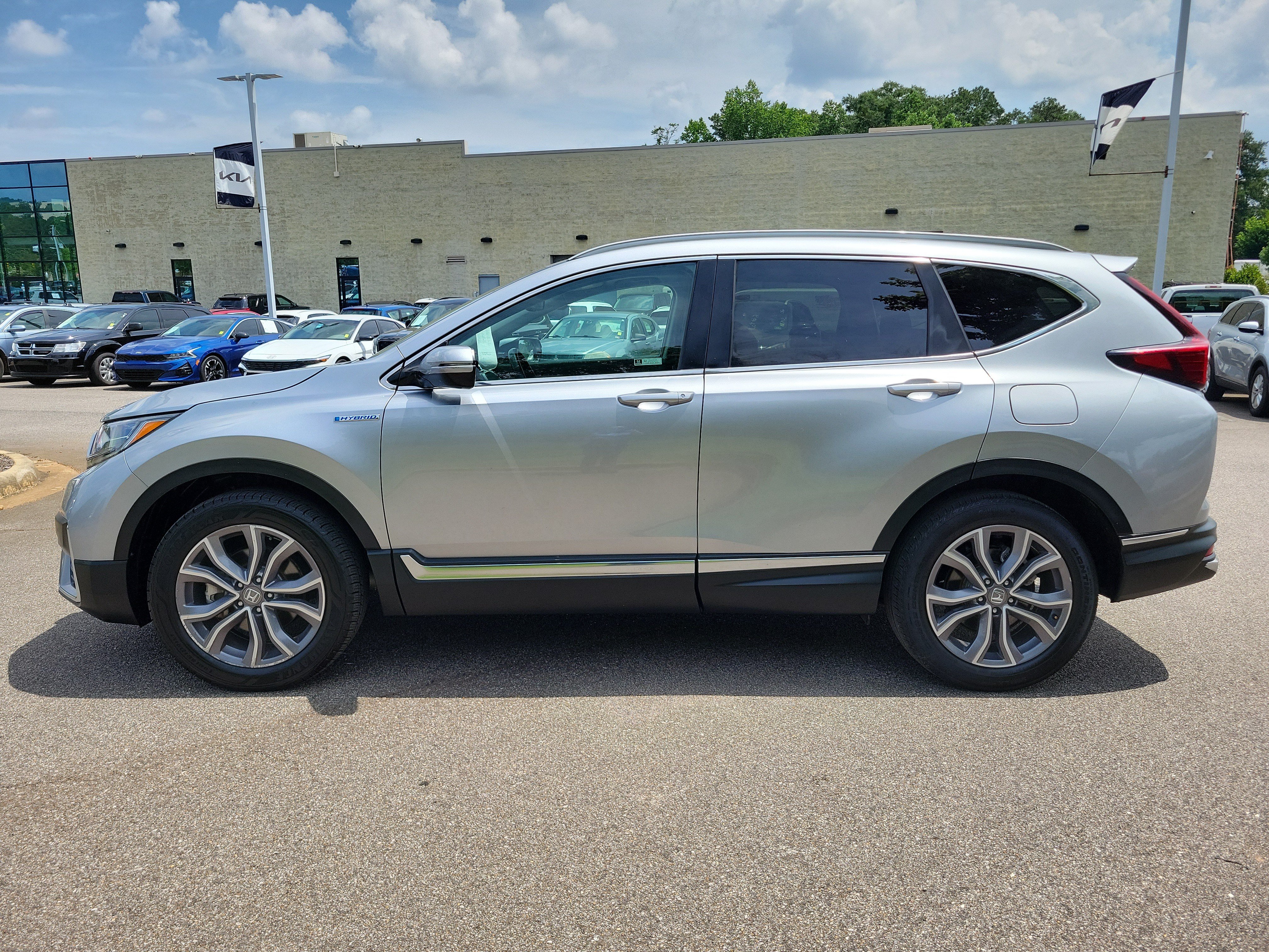 Used 2022 Honda CR-V Touring image 25