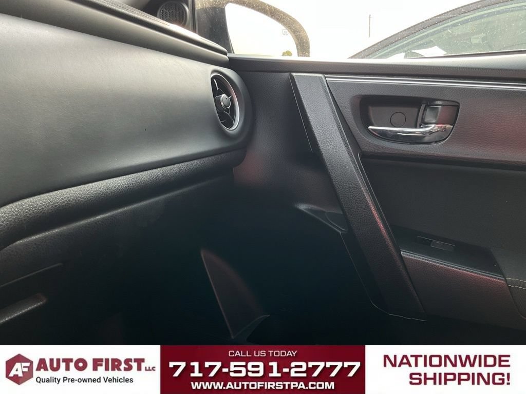 Used 2019 Toyota Corolla LE FWD image 21